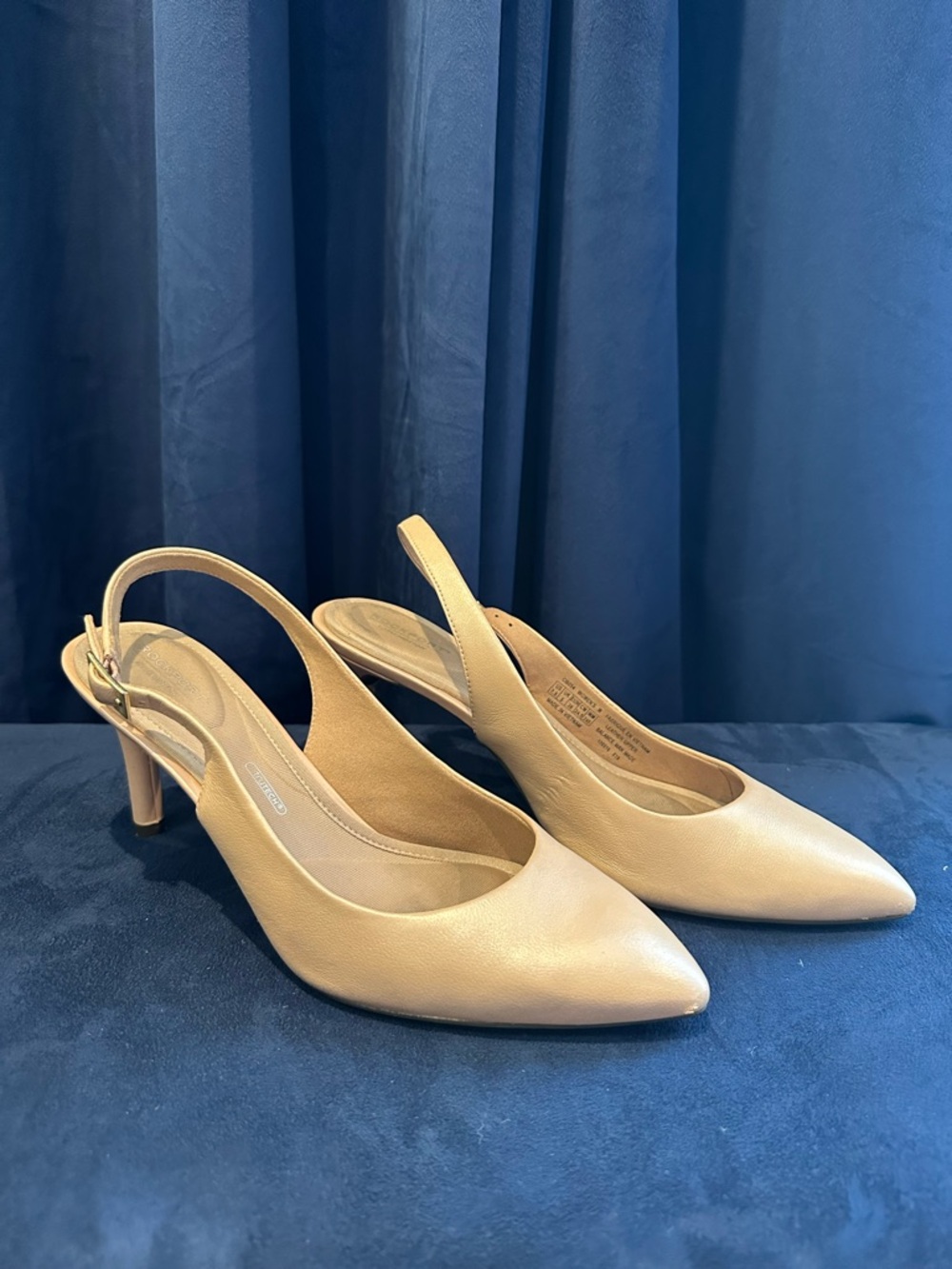 Rockport Total Motion- TruTECH Beige Pointed-Toe Slingback Heels